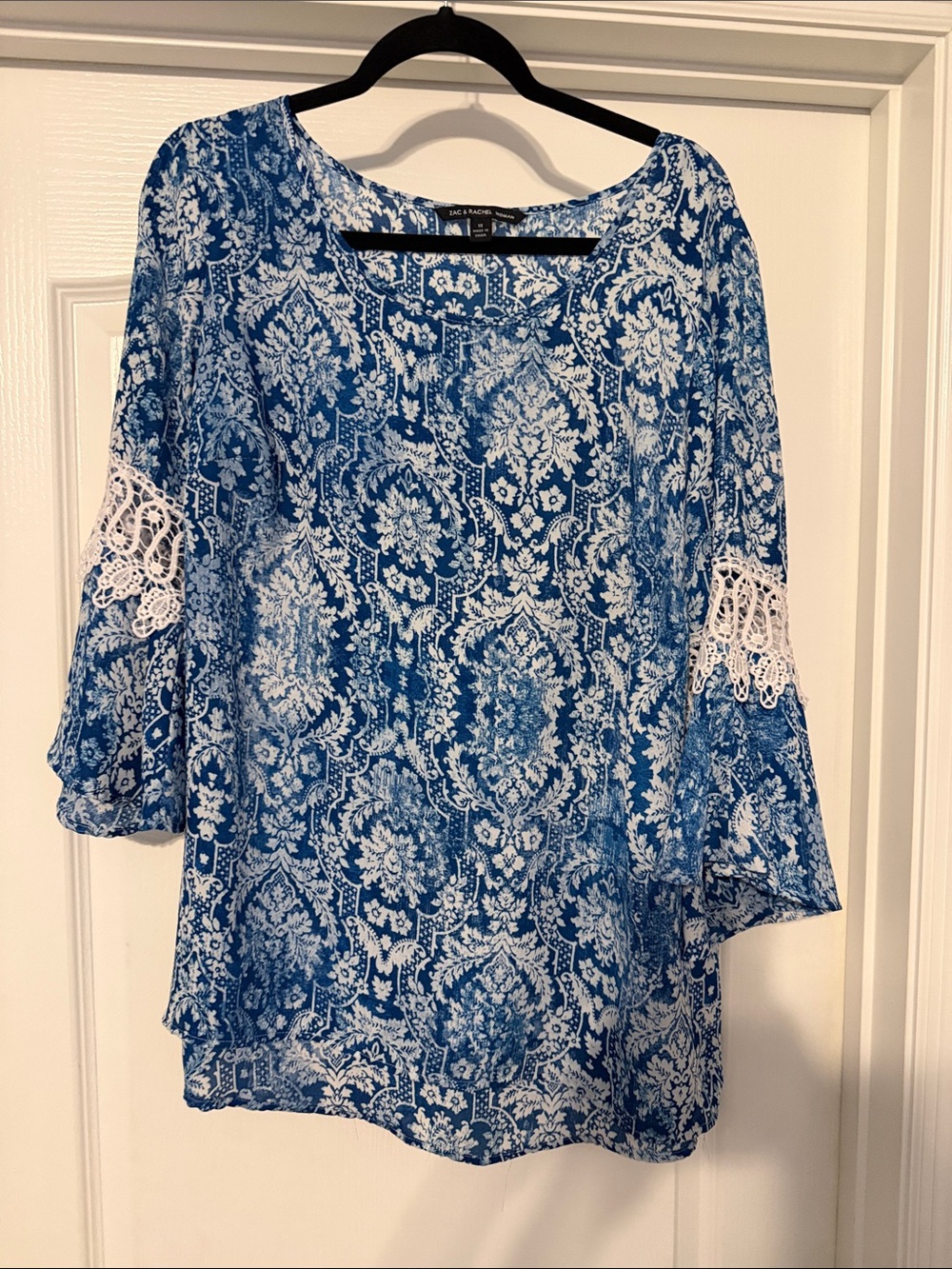 Zac & Rachel Blue and White Paisley Lace Sleeve Blouse